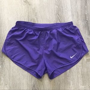 Nike Dri-Fit Shorts - Size L